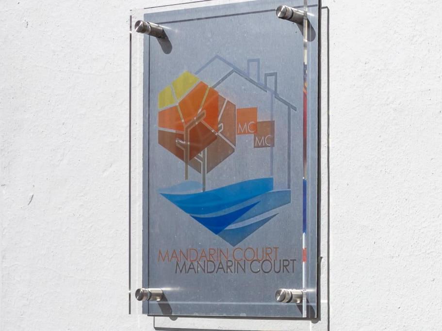 Mandarin Court Boutique City Centre Apartment ウスター エクステリア 写真